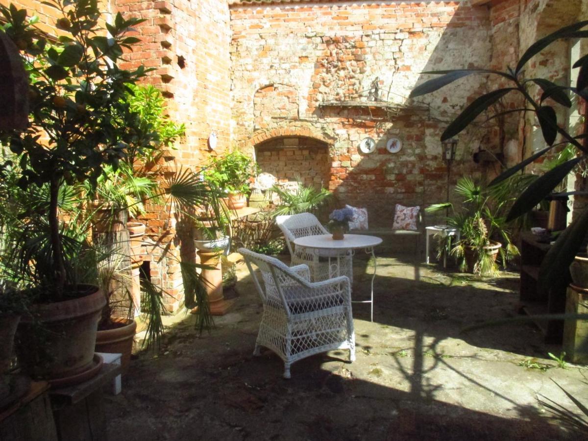 Gartenzimmer Im Schloss Neuhausen Neuhausen  Екстер'єр фото